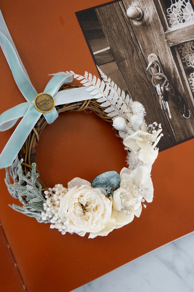 Preserved floral wreath