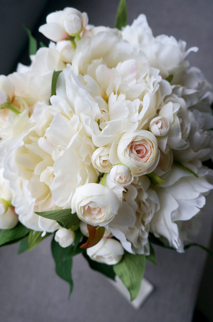 White peony bridal bouquet