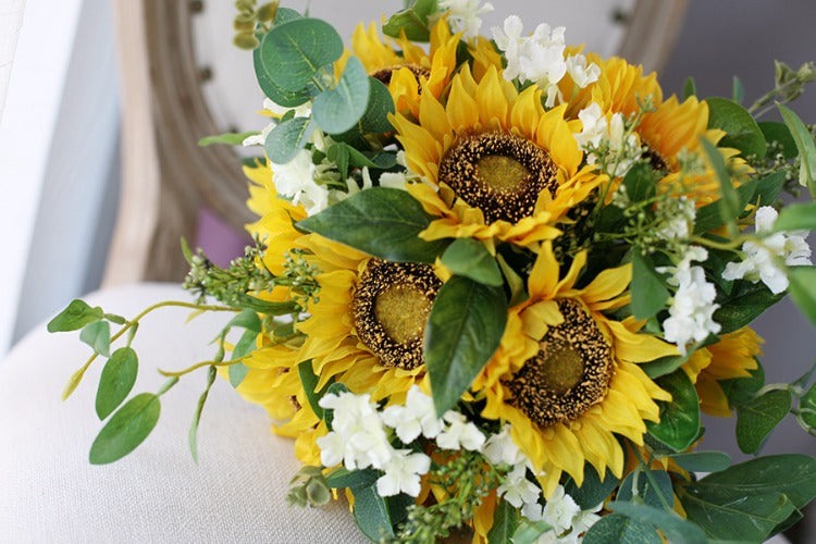 Sunflowers bridal bouquet