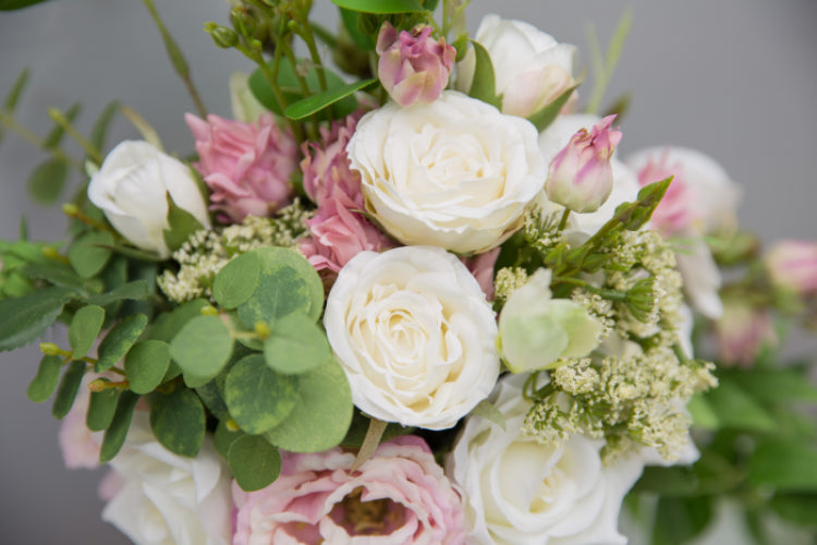 cascade wedding bouquet