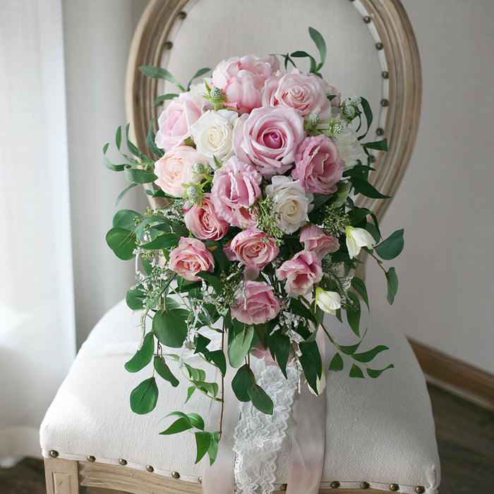 Rose cascade Bouquet