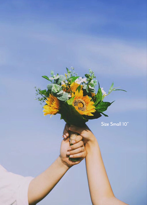 Sunflowers bridal bouquet